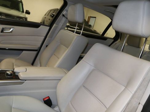 Used 2015 Mercedes-Benz E 350 Sedan image 81