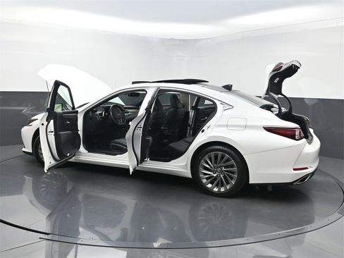 Used 2020 Lexus ES 350 Luxury image 39