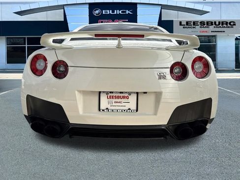 Used 2013 Nissan GT-R Premium AWD/4WD image 6