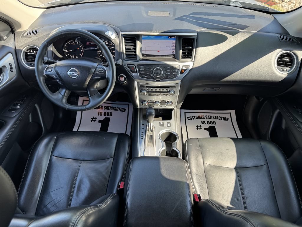 Used 2018 Nissan Pathfinder SL FWD image 7
