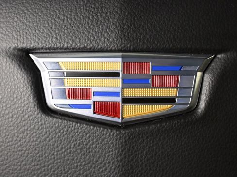 Used 2024 Cadillac Escalade Premium Luxury w/ LPO, Floor Liner Package AWD/4WD image 38