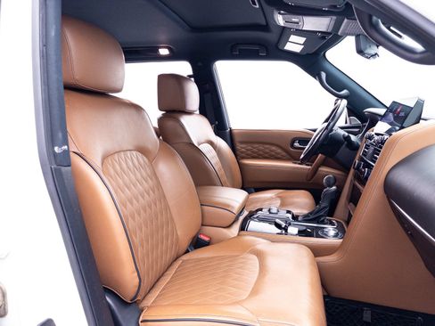 Used 2023 INFINITI QX80 Sensory w/ Cargo Package AWD/4WD image 41