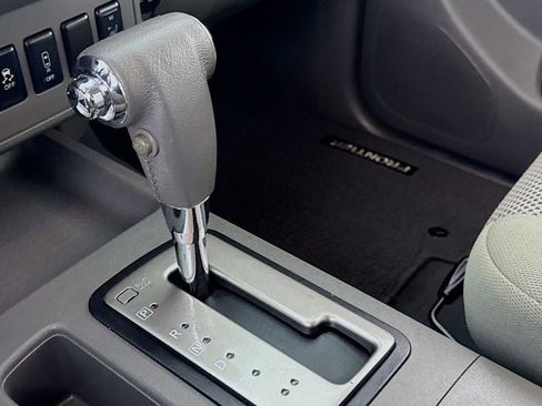 Used 2019 Nissan Frontier SV w/ Value Truck Package image 14