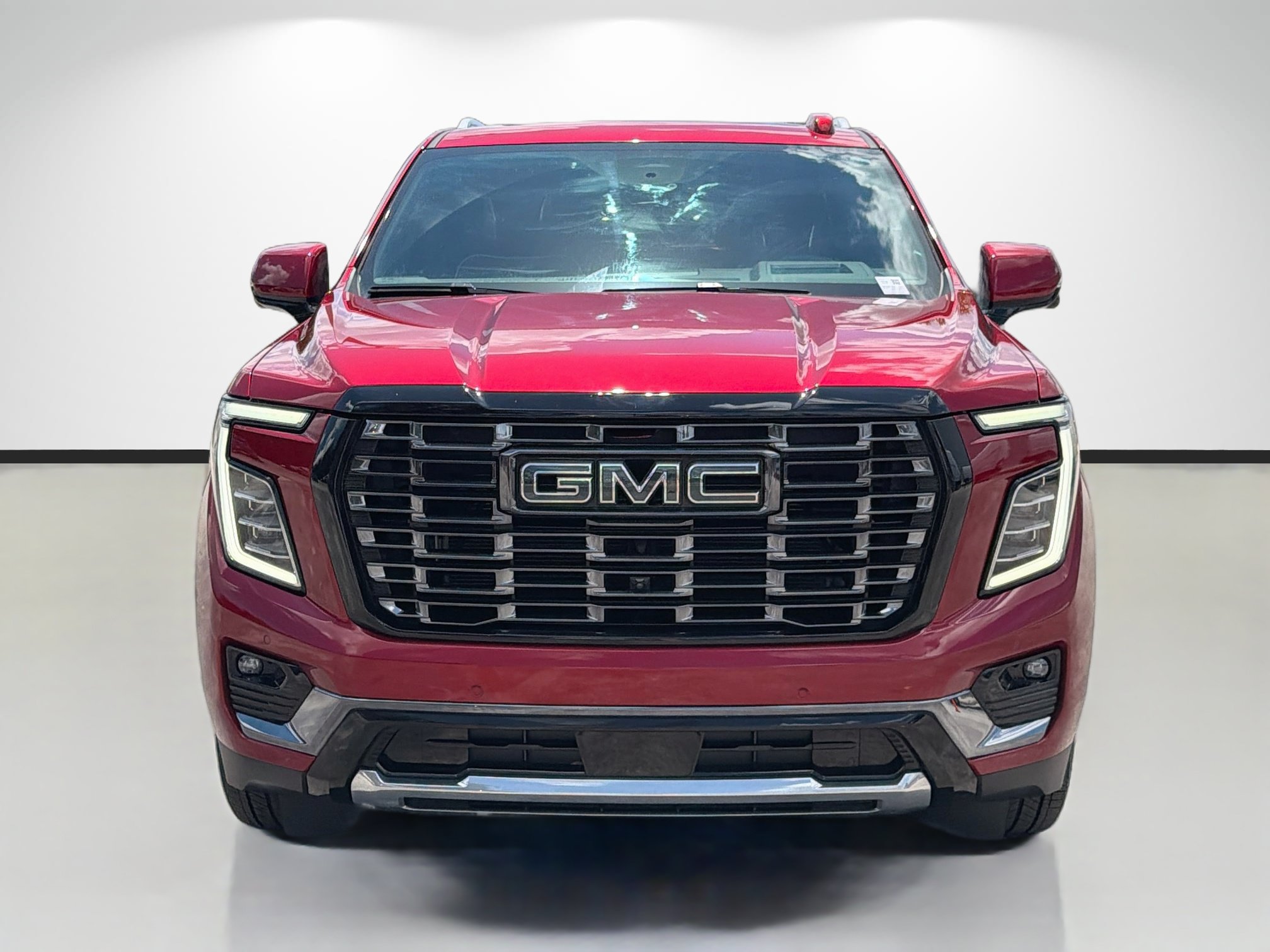 Used 2025 GMC Yukon Denali Ultimate AWD/4WD image 8