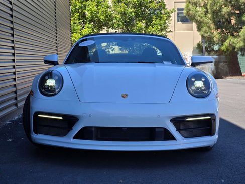 Certified 2023 Porsche 911 Targa 4 GTS w/ Premium Package AWD/4WD image 10
