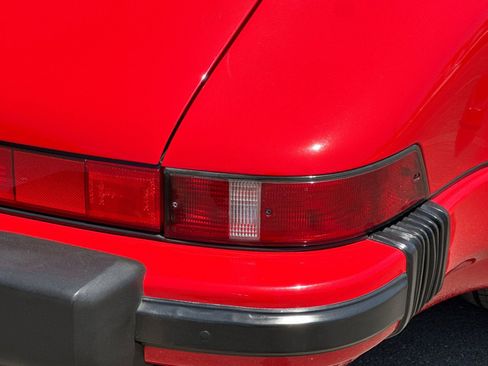 Used 1989 Porsche 911 Speedster RWD image 22
