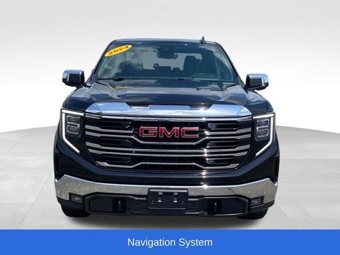 Used 2024 GMC Sierra 1500 SLT AWD/4WD image 2