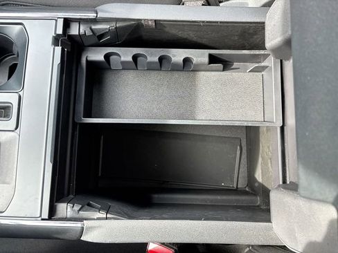 Used 2022 Ford F150 XLT w/ Equipment Group 302A High image 28