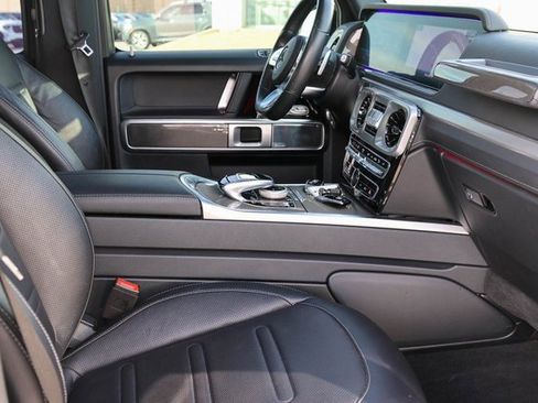 Used 2021 Mercedes-Benz G 550 w/ AMG Line image 18