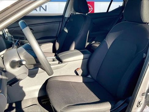 New 2025 Nissan Sentra S FWD image 9