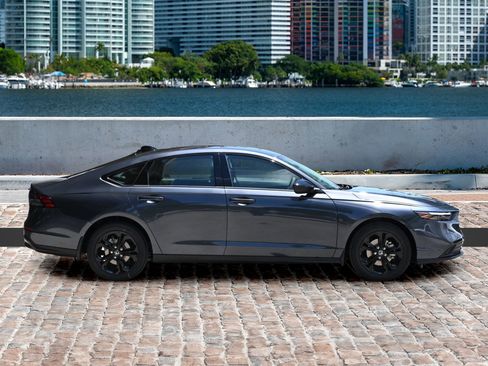 New 2025 Honda Accord SE image 4