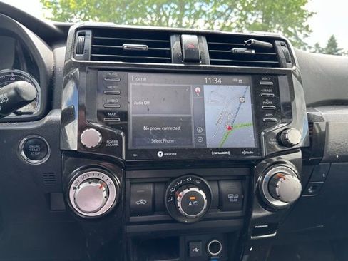 Used 2021 Toyota 4Runner Venture w/ Moonroof Package AWD/4WD image 15