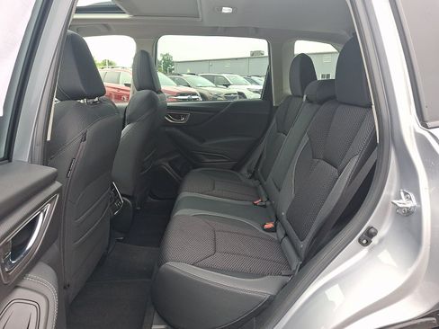Certified 2023 Subaru Forester Premium AWD/4WD image 10