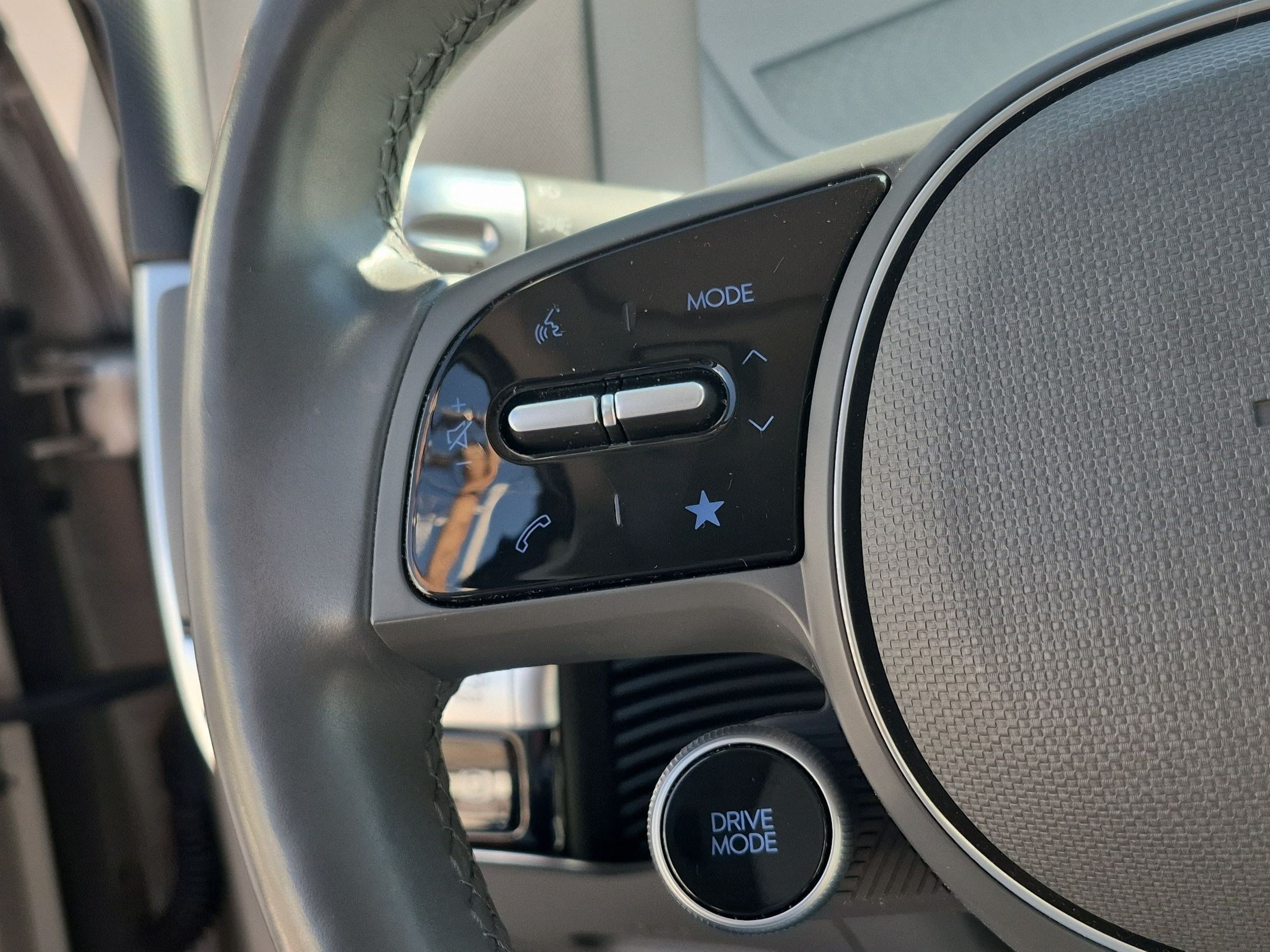 Certified 2023 Hyundai Ioniq 5 Limited AWD/4WD image 18