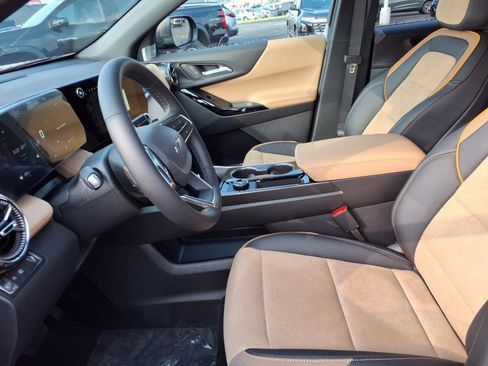 New 2026 Chevrolet Equinox ACTIV w/ Safety and Technology Package image 12