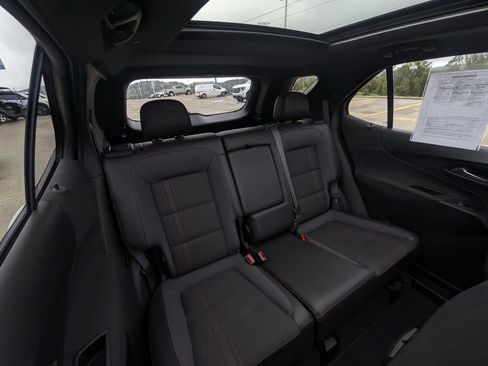 Used 2022 Chevrolet Equinox RS image 29