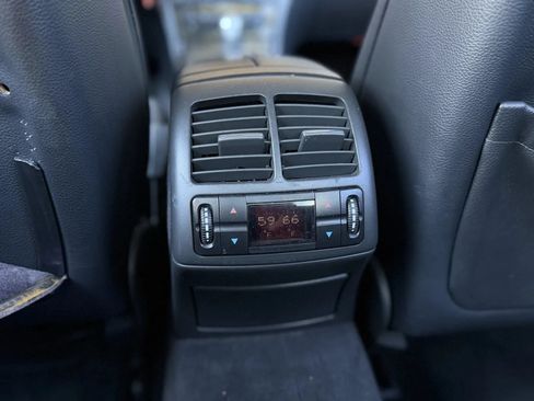 Used 2005 Mercedes-Benz E 500 Sedan image 35