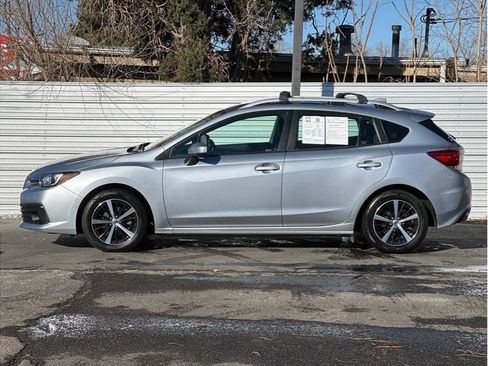 Used 2023 Subaru Impreza 2.0i Premium image 13