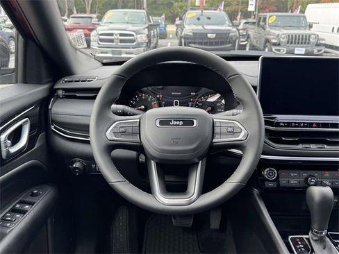 New 2026 Jeep Compass Latitude w/ Quick Order Package 29K image 32