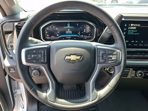 Used 2025 Chevrolet Silverado 2500 LT w/ Convenience Package AWD/4WD image 14