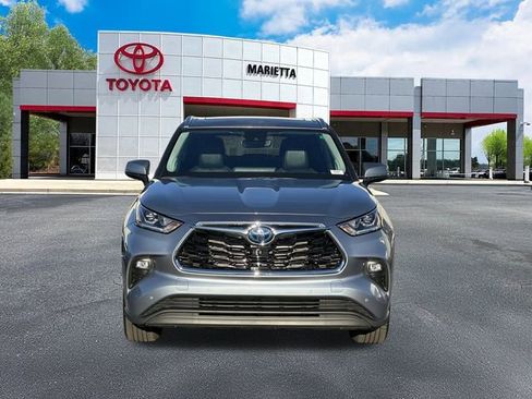 Used 2024 Toyota Highlander Limited image 28