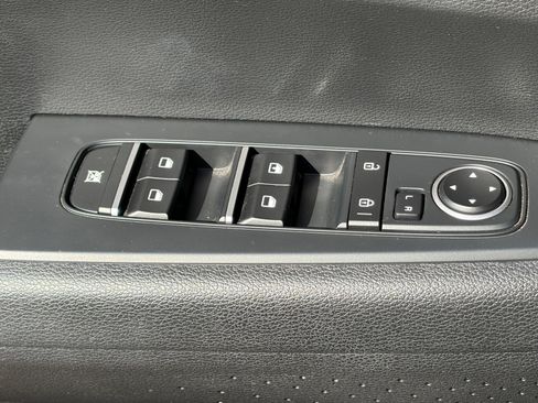 Certified 2021 Kia Forte LXS image 16