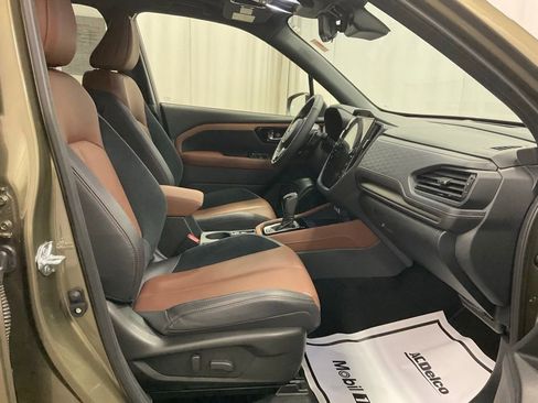 Certified 2025 Subaru Forester Touring w/ Touring Package image 30