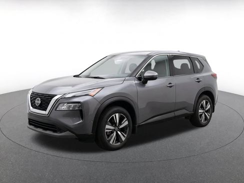 Used 2026 Nissan Rogue SL FWD image 3