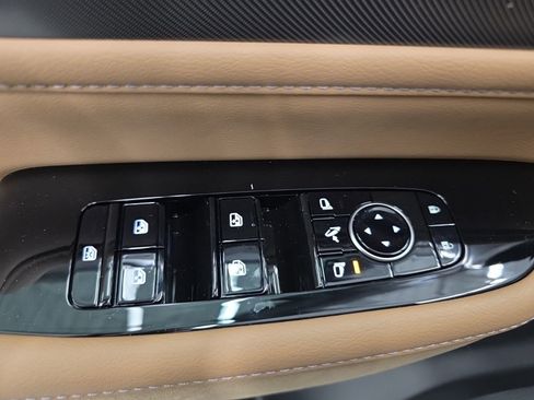 New 2026 INFINITI QX80 Luxe AWD/4WD image 32