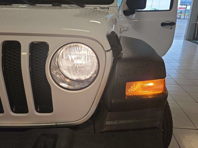 Used 2022 Jeep Wrangler Unlimited Sport AWD/4WD image 28