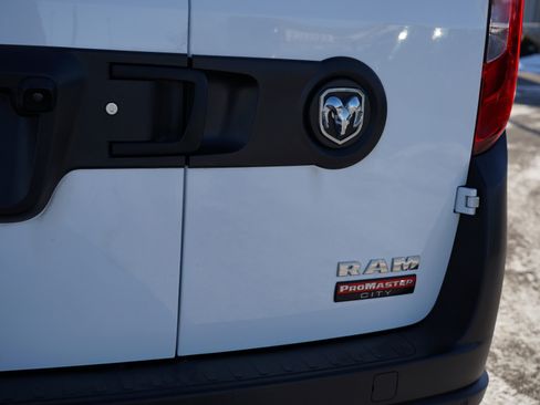 Used 2021 RAM ProMaster City Tradesman image 9