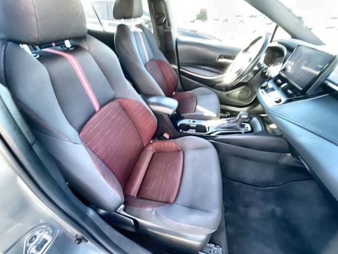 Used 2023 Toyota Corolla SE image 26