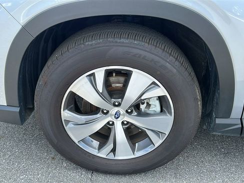 Used 2025 Subaru Ascent Premium AWD/4WD image 8