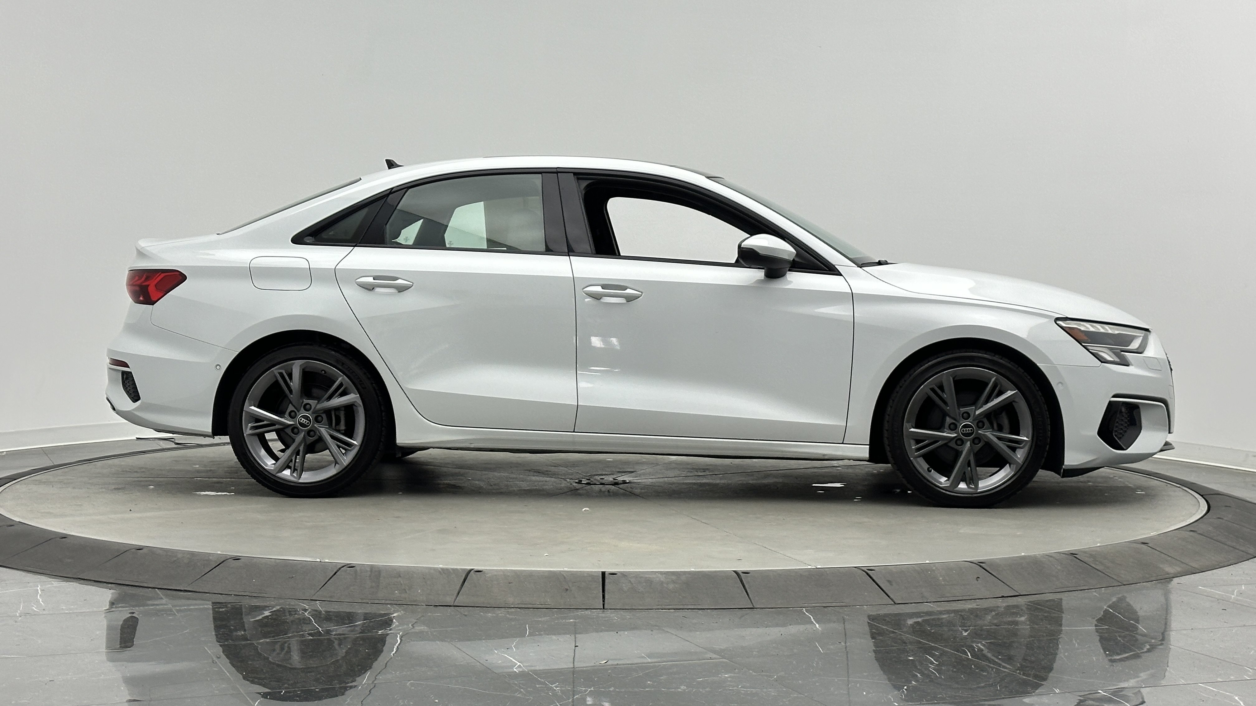 Used 2024 Audi A3 2.0T Premium Plus AWD/4WD image 10