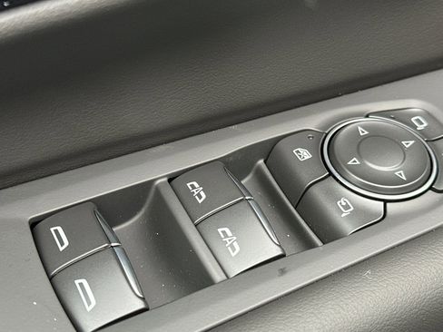 New 2026 Chevrolet Tahoe Premier image 12