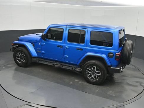 Used 2024 Jeep Wrangler Unlimited Sahara w/ Technology Group AWD/4WD image 44