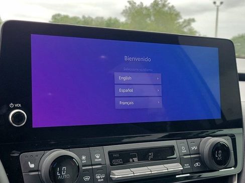 Used 2026 Toyota Grand Highlander XLE FWD image 24