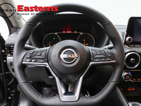 Used 2025 Nissan Sentra SV w/ All-Weather Package image 10