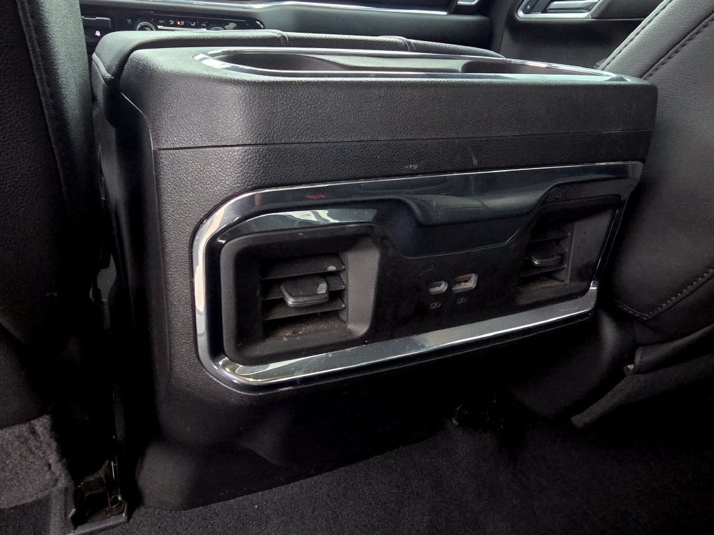 Used 2025 Chevrolet Silverado 1500 LTZ AWD/4WD image 25