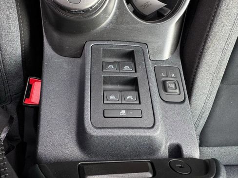 Used 2022 Ford Bronco Big Bend image 25