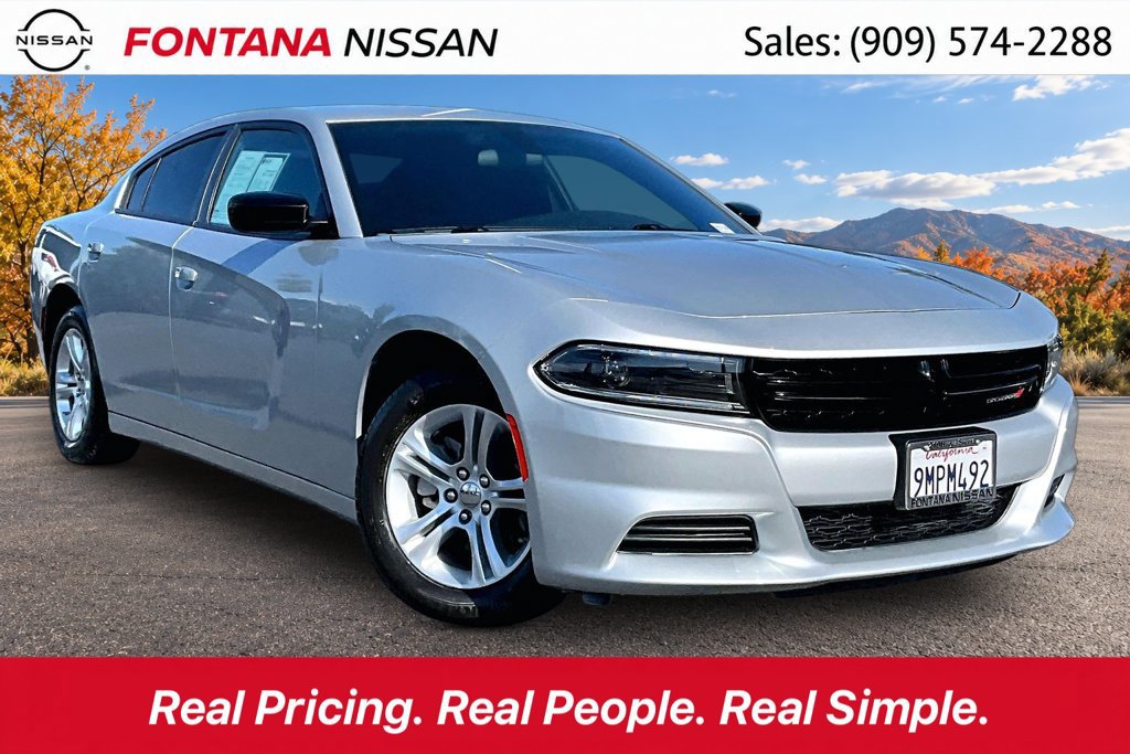 Used 2023 Dodge Charger SXT w/ Cold Weather Package RWD image 1