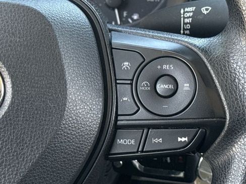 Used 2024 Toyota Corolla LE FWD image 15