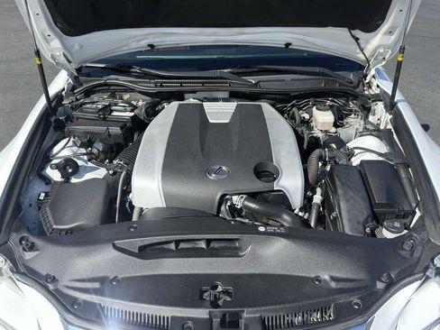 Used 2014 Lexus IS 350 w/ F Sport Package RWD image 10
