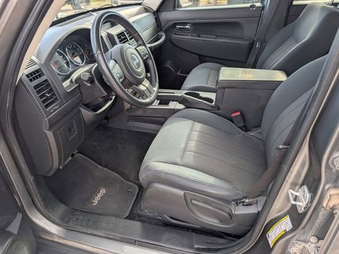 Used 2012 Jeep Liberty Sport w/ Popular Equipment Group image 17