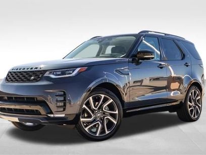 Certified 2025 Land Rover Discovery Dynamic SE