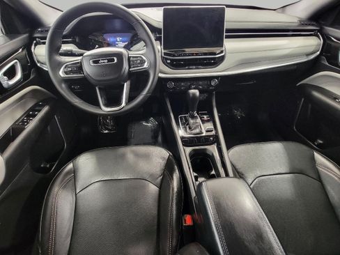 Used 2023 Jeep Compass Limited AWD/4WD image 6
