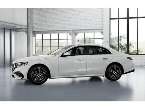 Certified 2025 Mercedes-Benz E 350 4MATIC Sedan image 35