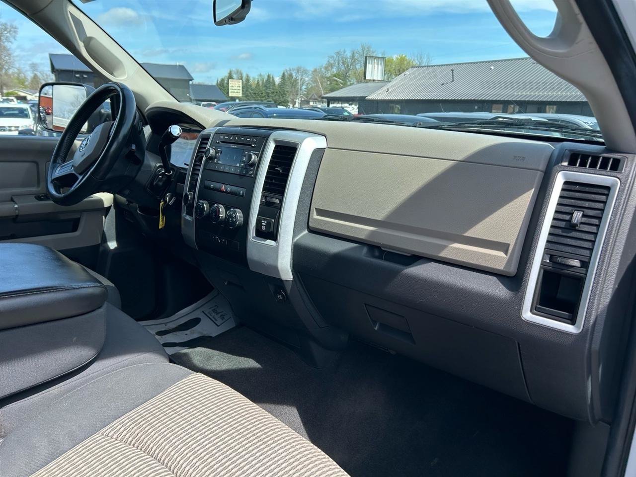 Used 2010 Dodge Ram 2500 Truck SLT w/ Luxury Group AWD/4WD image 13