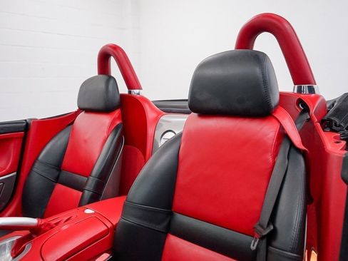 Used 2003 BMW Z8 RWD image 41