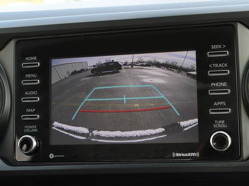 Used 2023 Toyota Tacoma SR AWD/4WD image 12